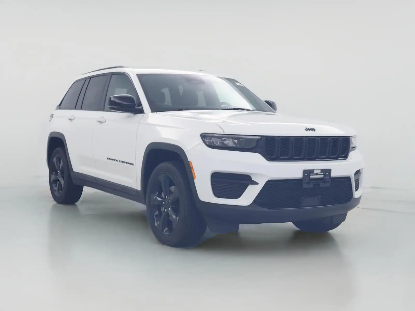 2023 Jeep Grand Cherokee Altitude 4WD's photo