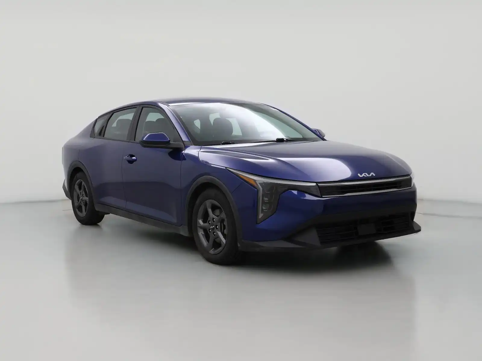 2025 Kia K4 LXS Auto's photo