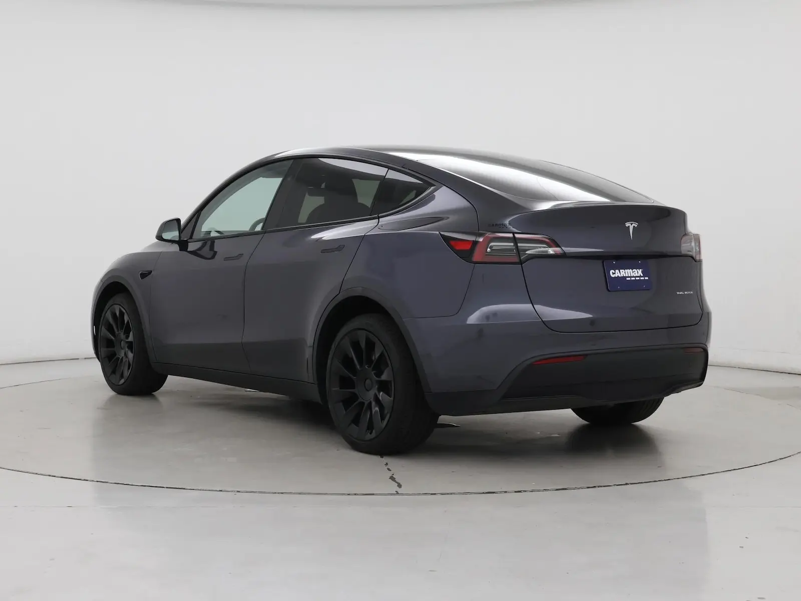 2023 Tesla Model Y Long Range Dual Motor AWD photo 3