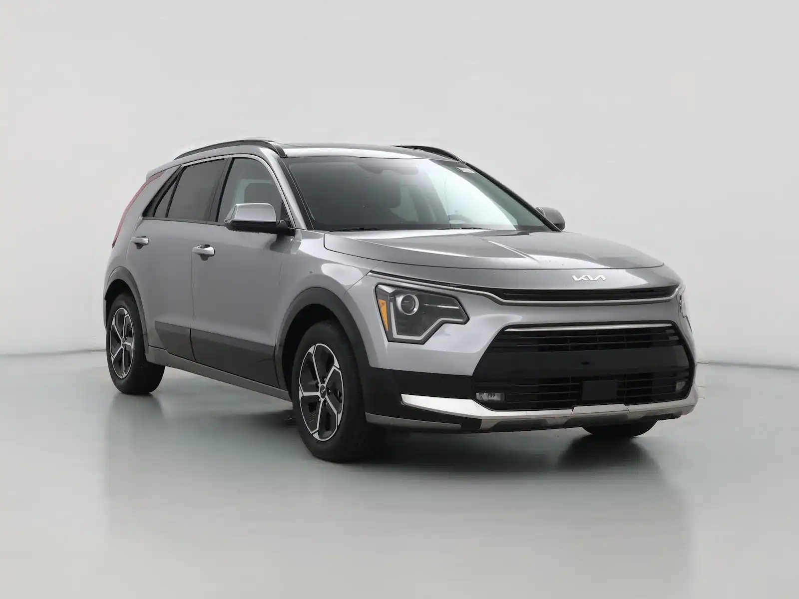 2025 Kia Niro Hybrid SX's photo