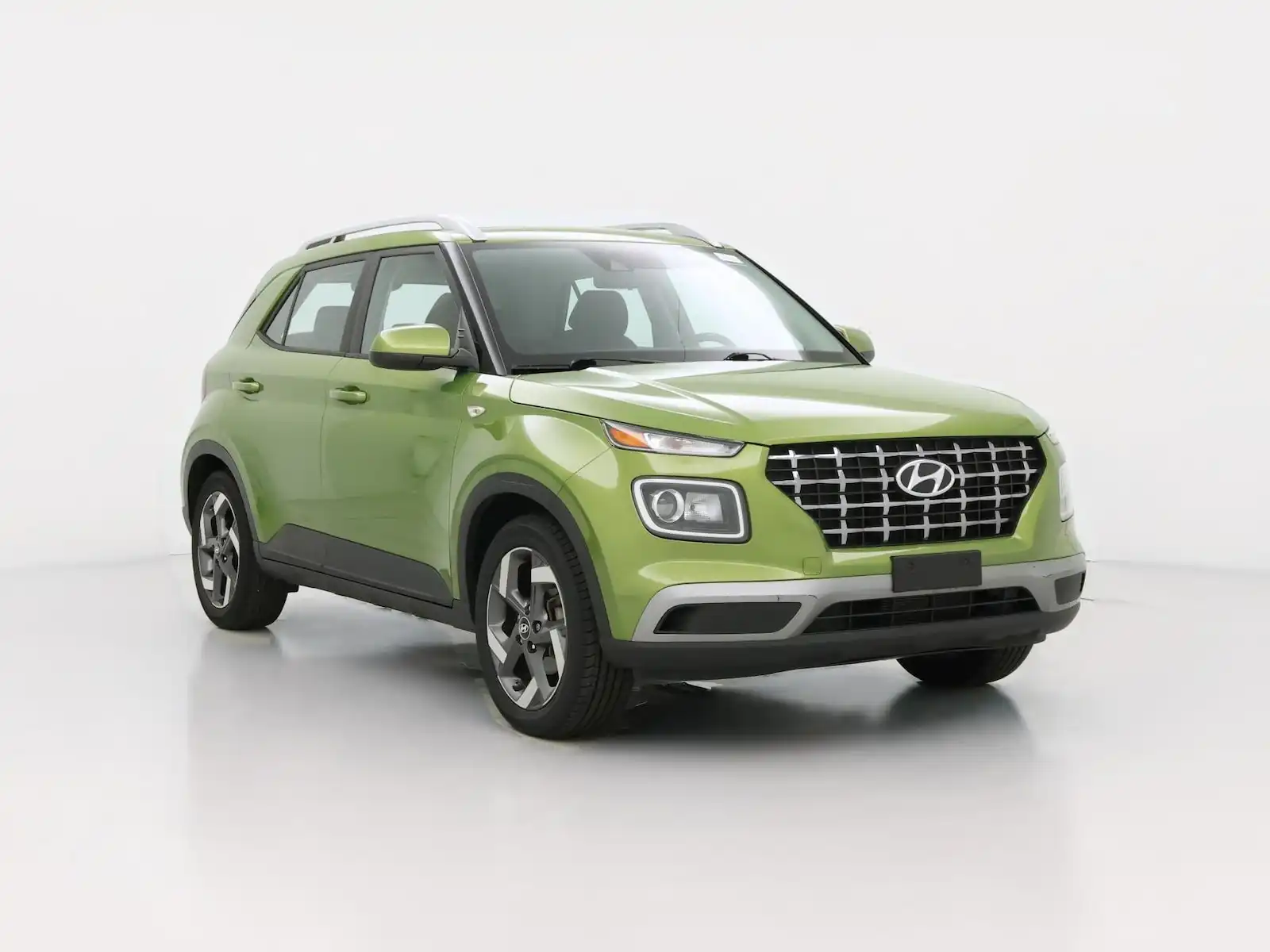 2022 Hyundai Venue SEL IVT's photo