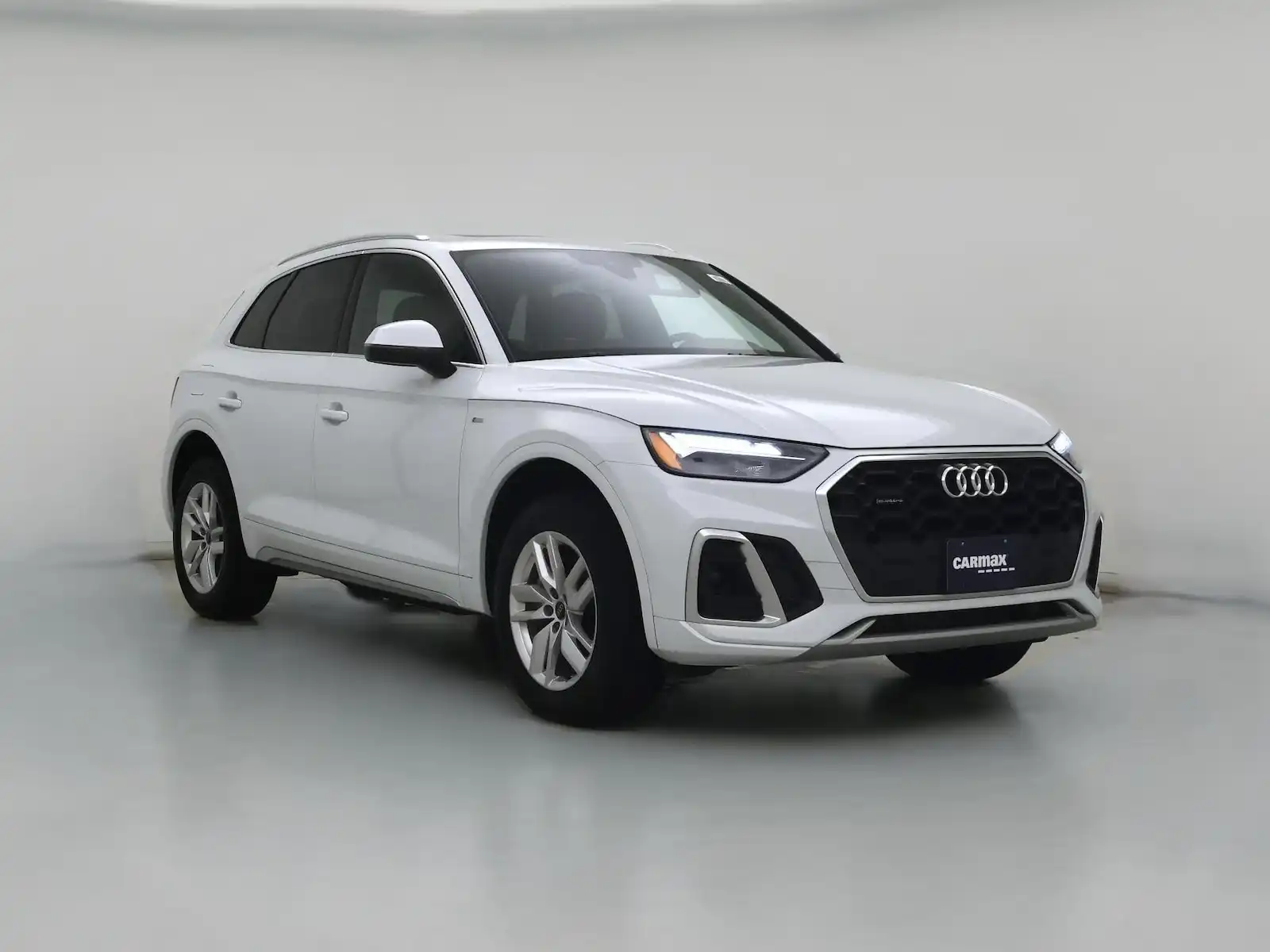 2024 Audi Q5 45 Premium's photo