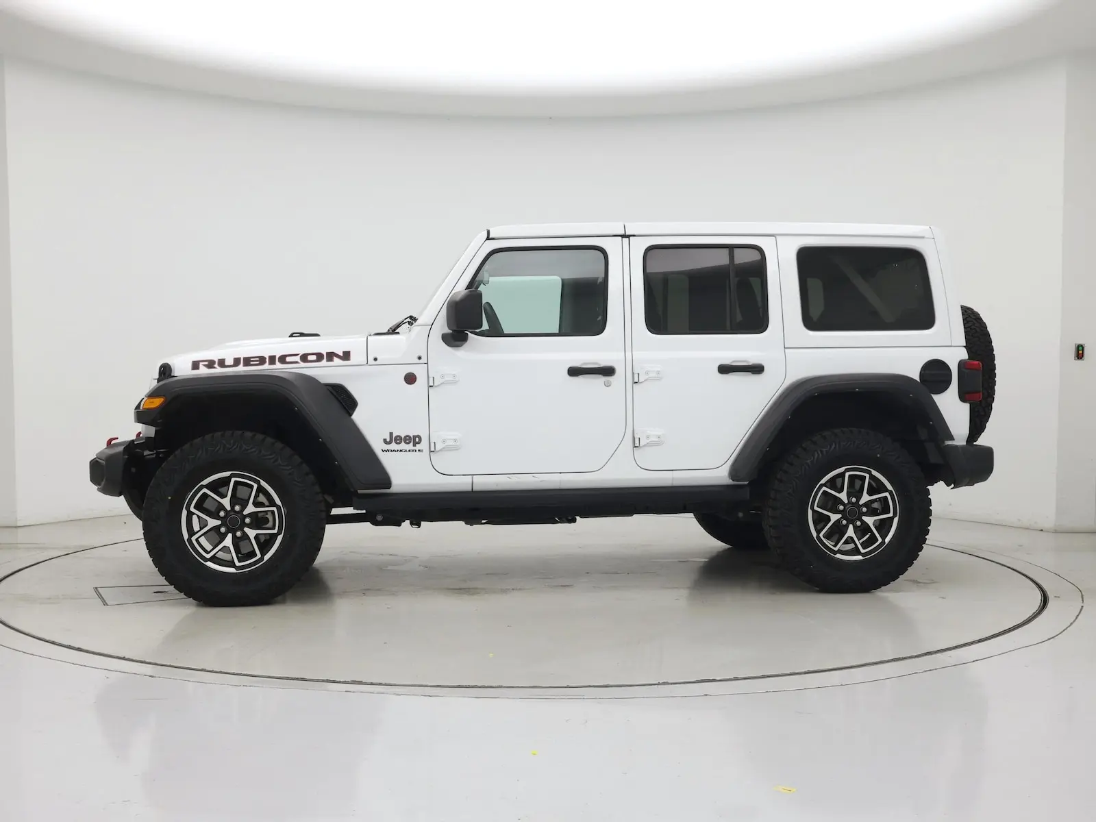 2025 Jeep Wrangler Rubicon photo 4