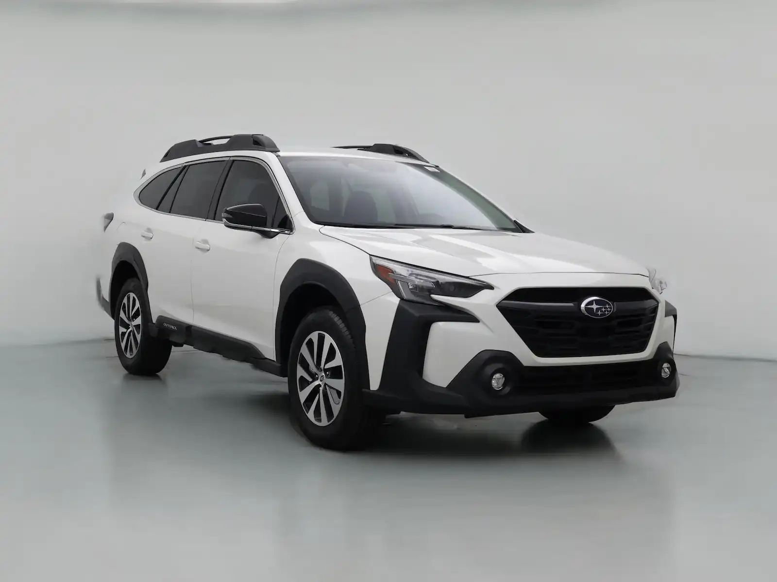 2025 Subaru Outback Premium's photo