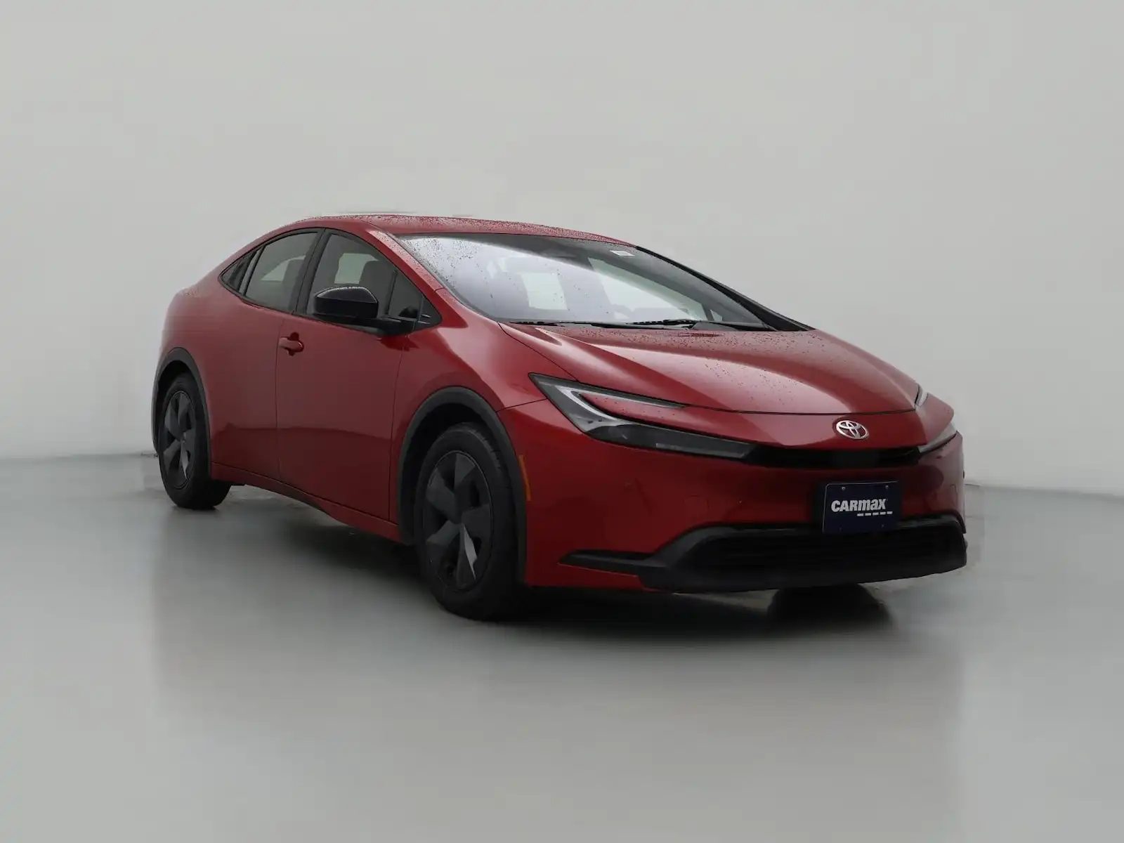 2025 Toyota Prius LE FWD's photo
