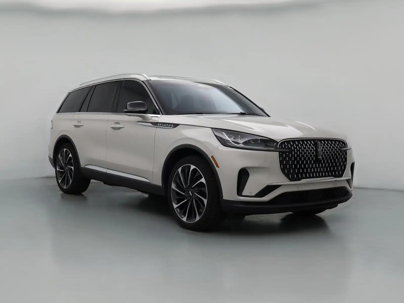 2025 Lincoln Aviator Reserve RWD's photo