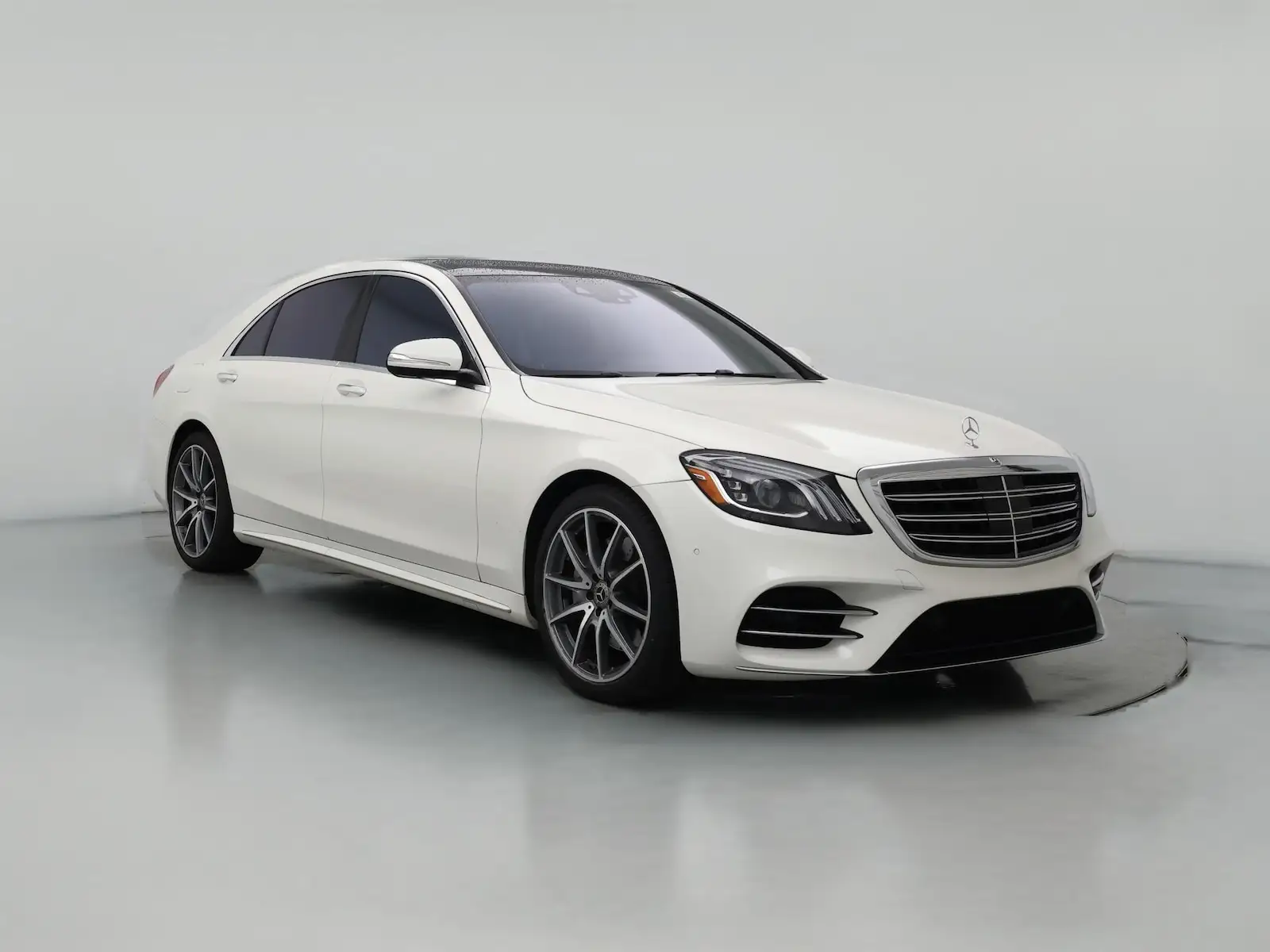 2019 Mercedes-Benz S-Class S560 photo 1