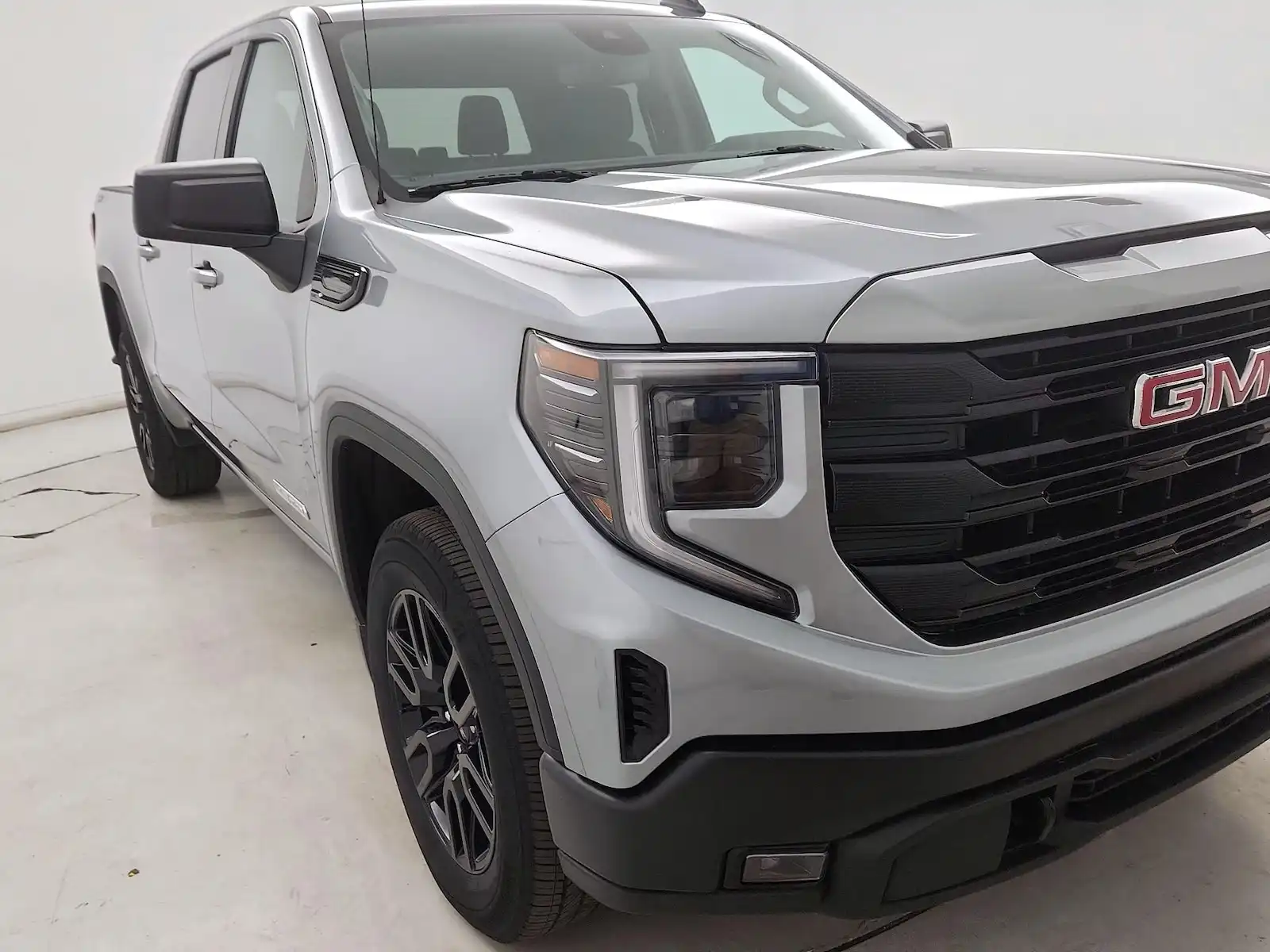2024 GMC Sierra Elevation 4WD Crew Cab Standard Box 3VL's photo