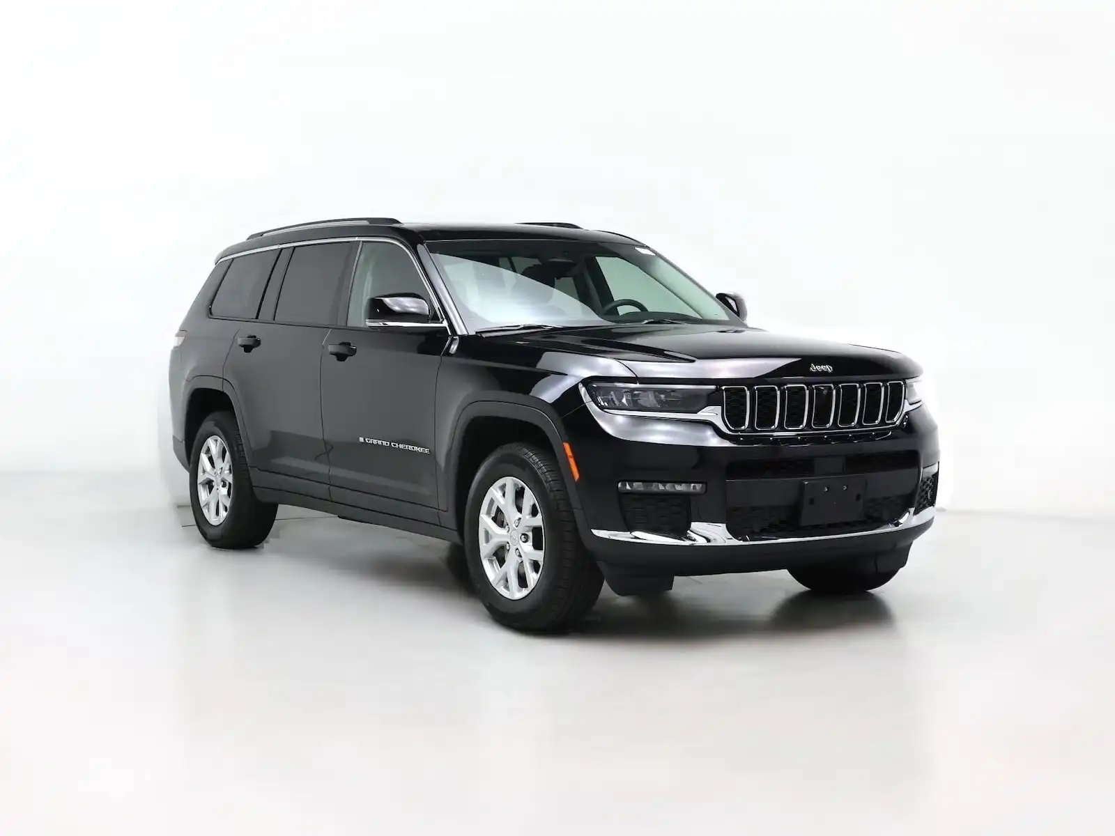 2023 Jeep Grand Cherokee L Limited 4WD's photo