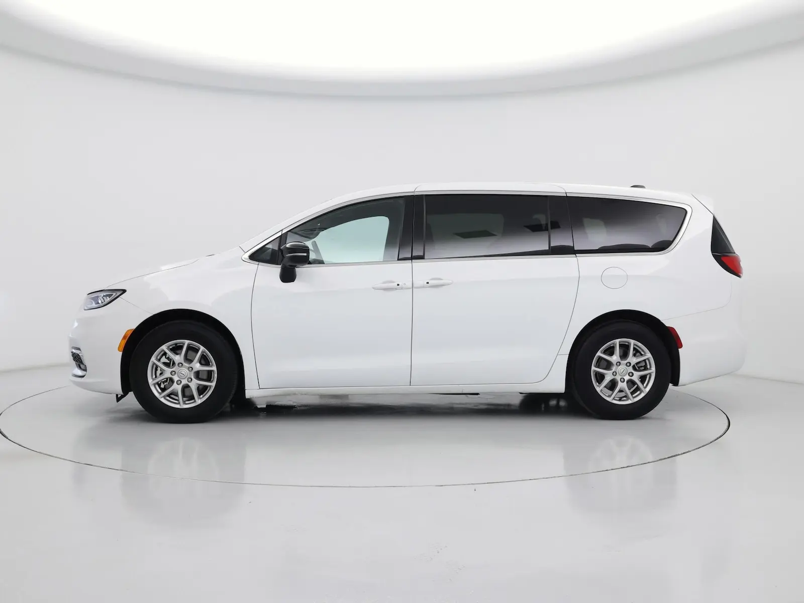 2026 Chrysler Pacifica Select photo 4