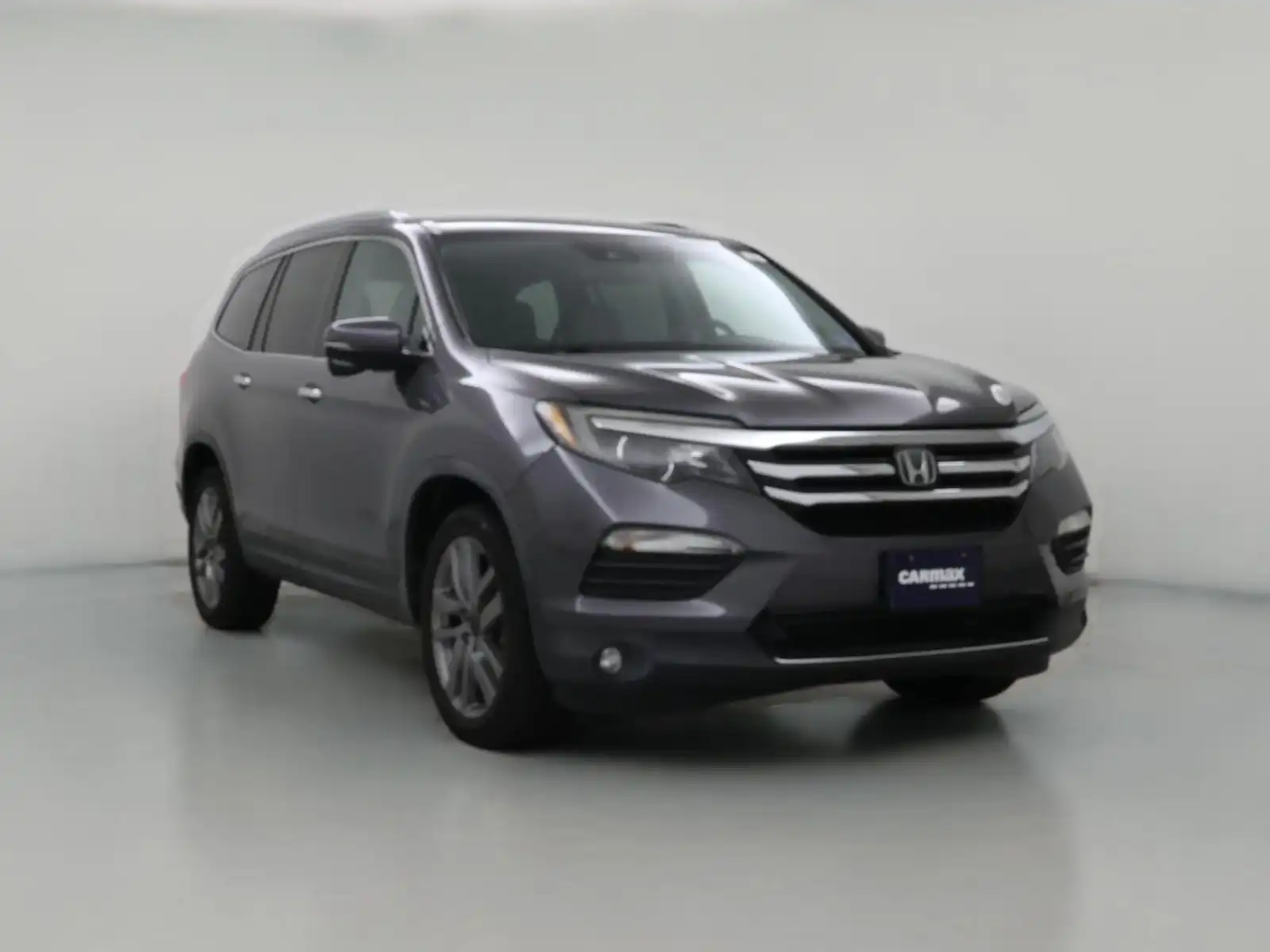 2018 Honda Pilot Touring 4WD's photo