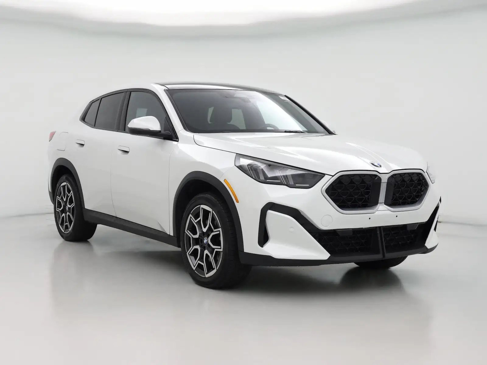2026 BMW X2 xDrive28i's photo