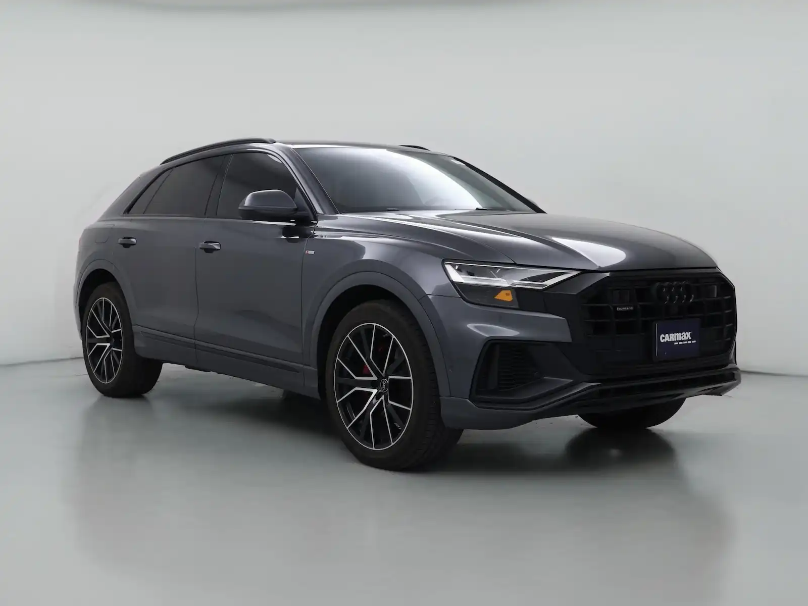 2022 Audi Q8 55 Premium Plus quattro Tiptonic's photo