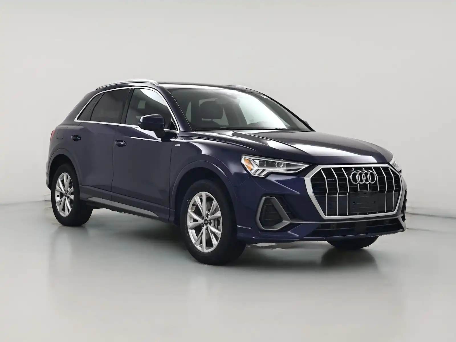 2024 Audi Q3 45 TFSI S Line Premium quattro's photo
