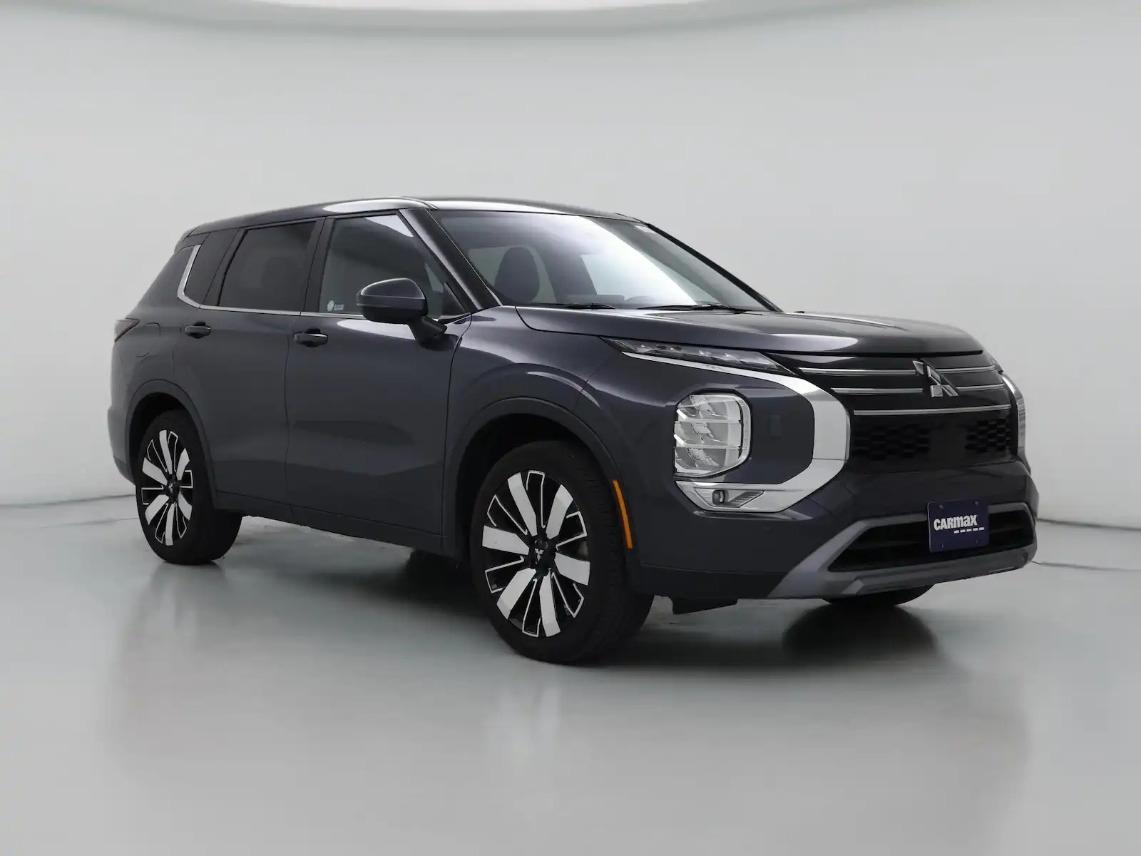 2025 Mitsubishi Outlander SE S-AWC's photo