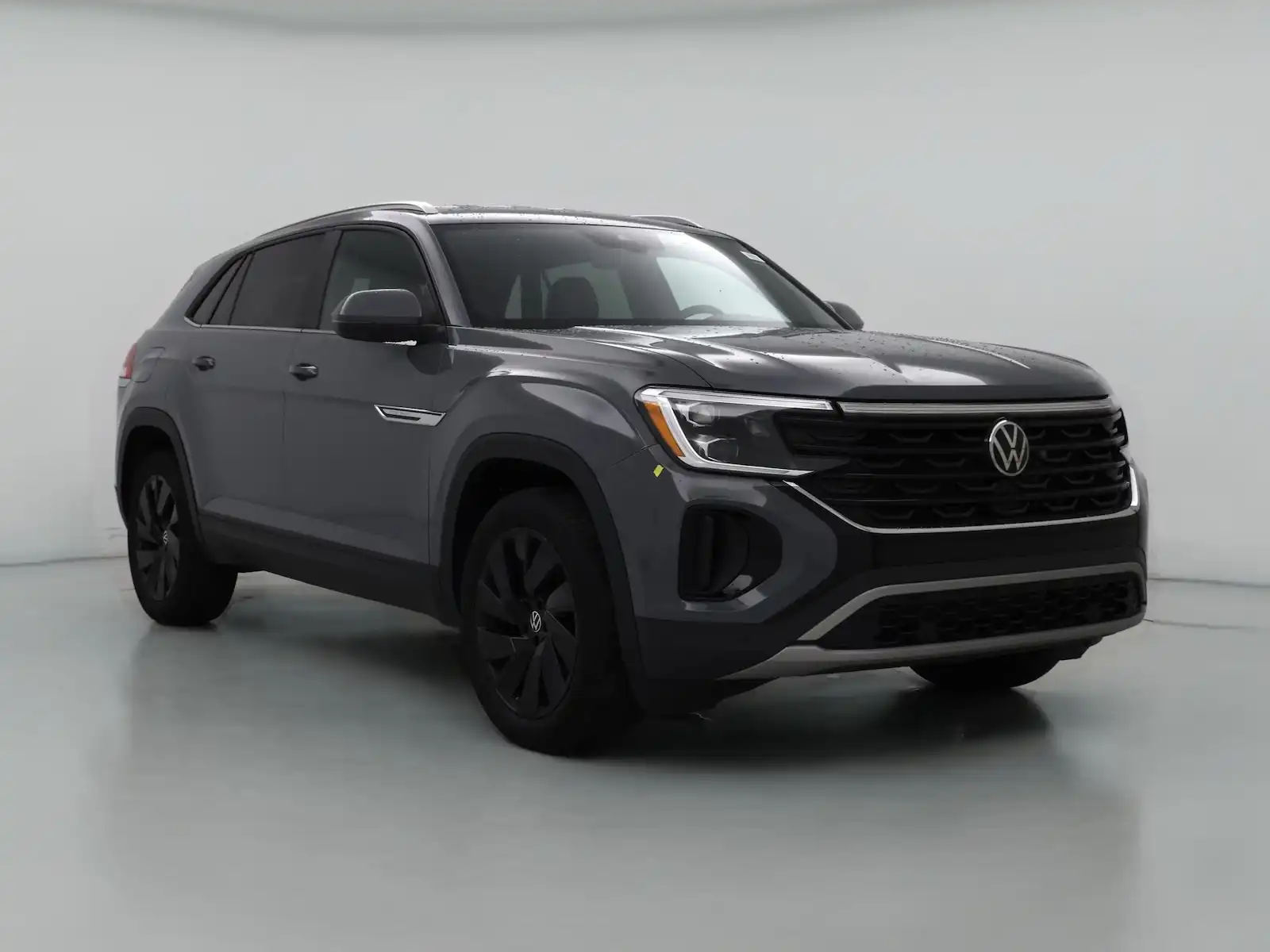 2025 Volkswagen Atlas Cross Sport 2.0T SE with Tech 4Motion's photo