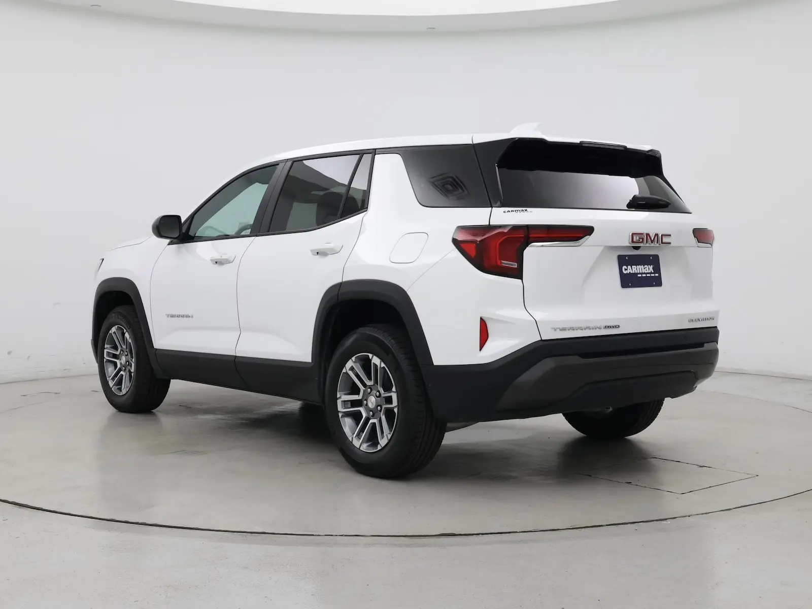2026 GMC Terrain Elevation AWD photo 3