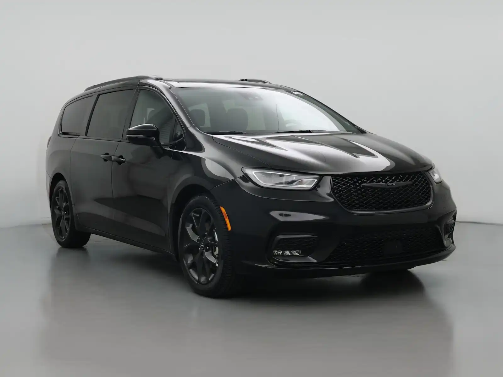2026 Chrysler Pacifica Limited's photo