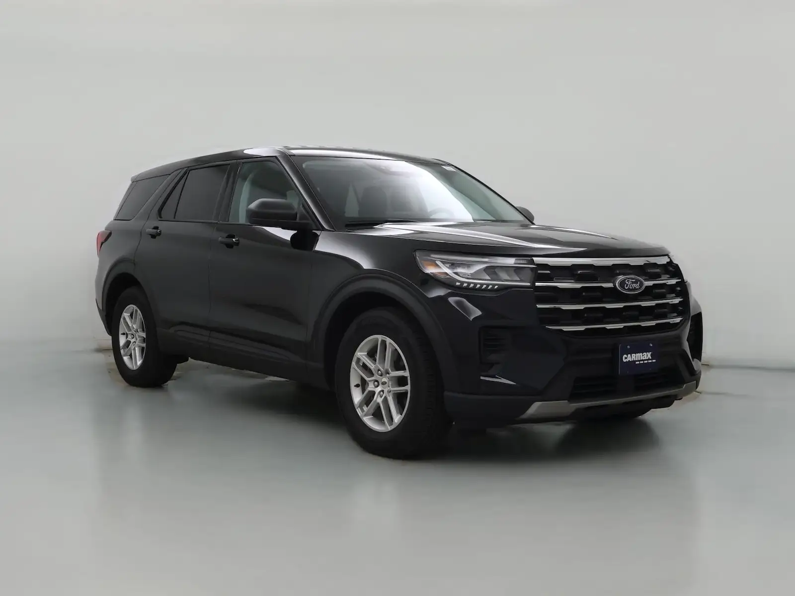 2026 Ford Explorer Active photo 1