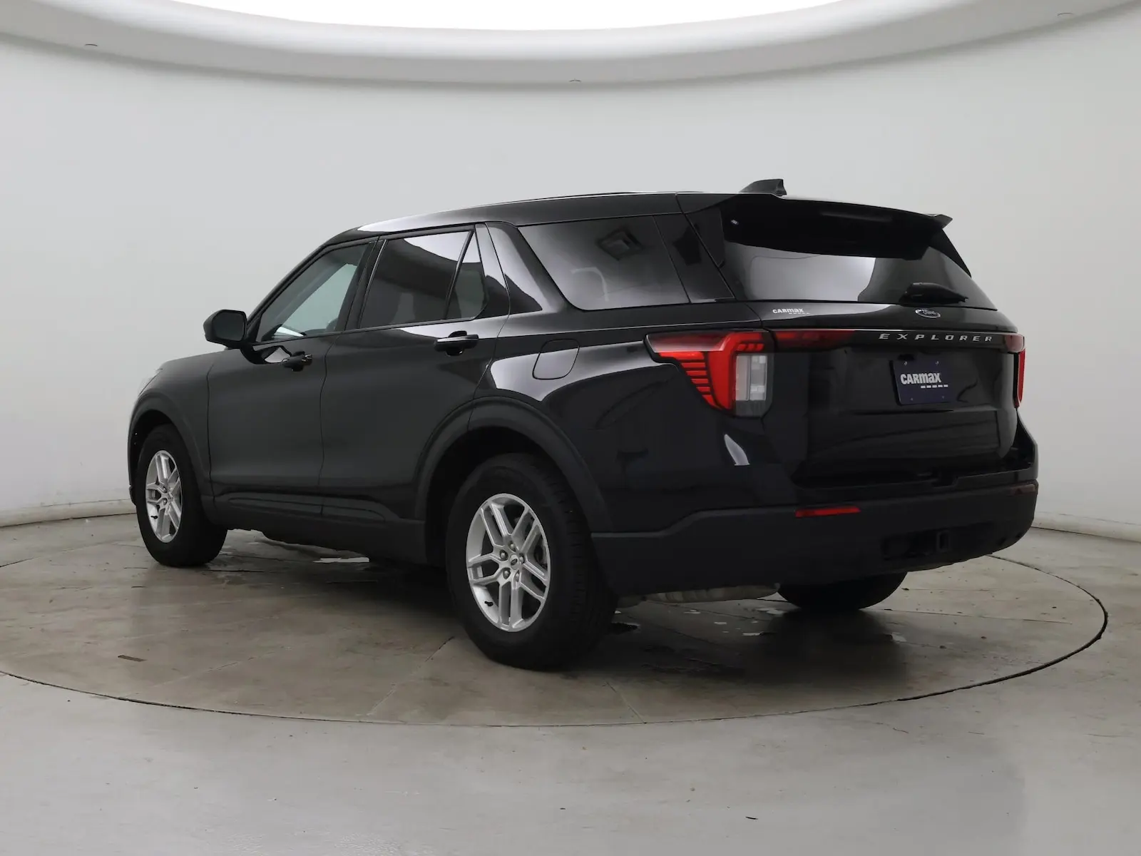2026 Ford Explorer Active photo 3