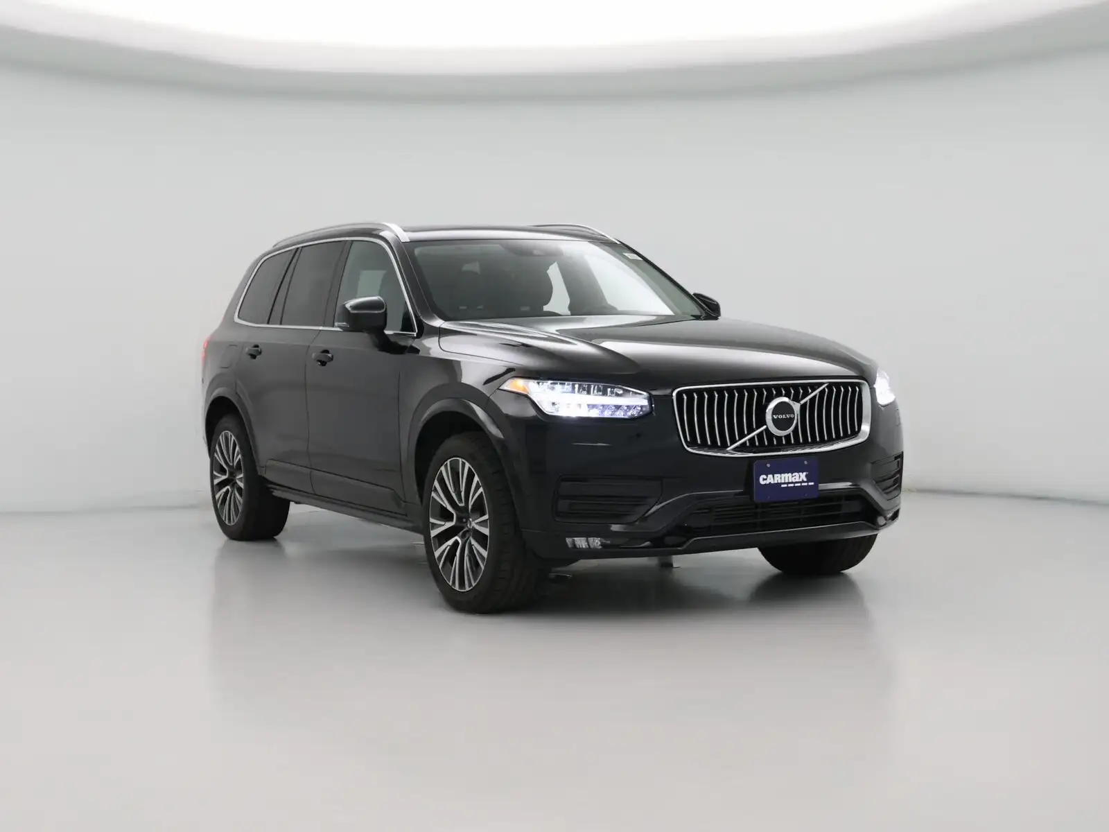 2021 Volvo XC90 T5 Momentum AWD's photo