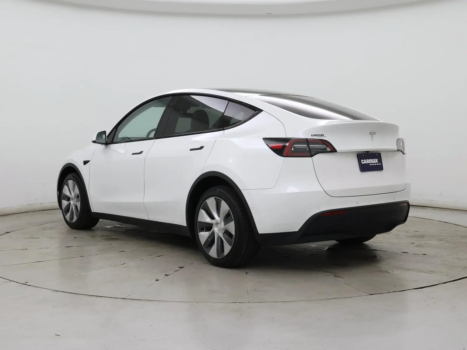 2022 Tesla Model Y Long Range Dual Motor AWD photo 3