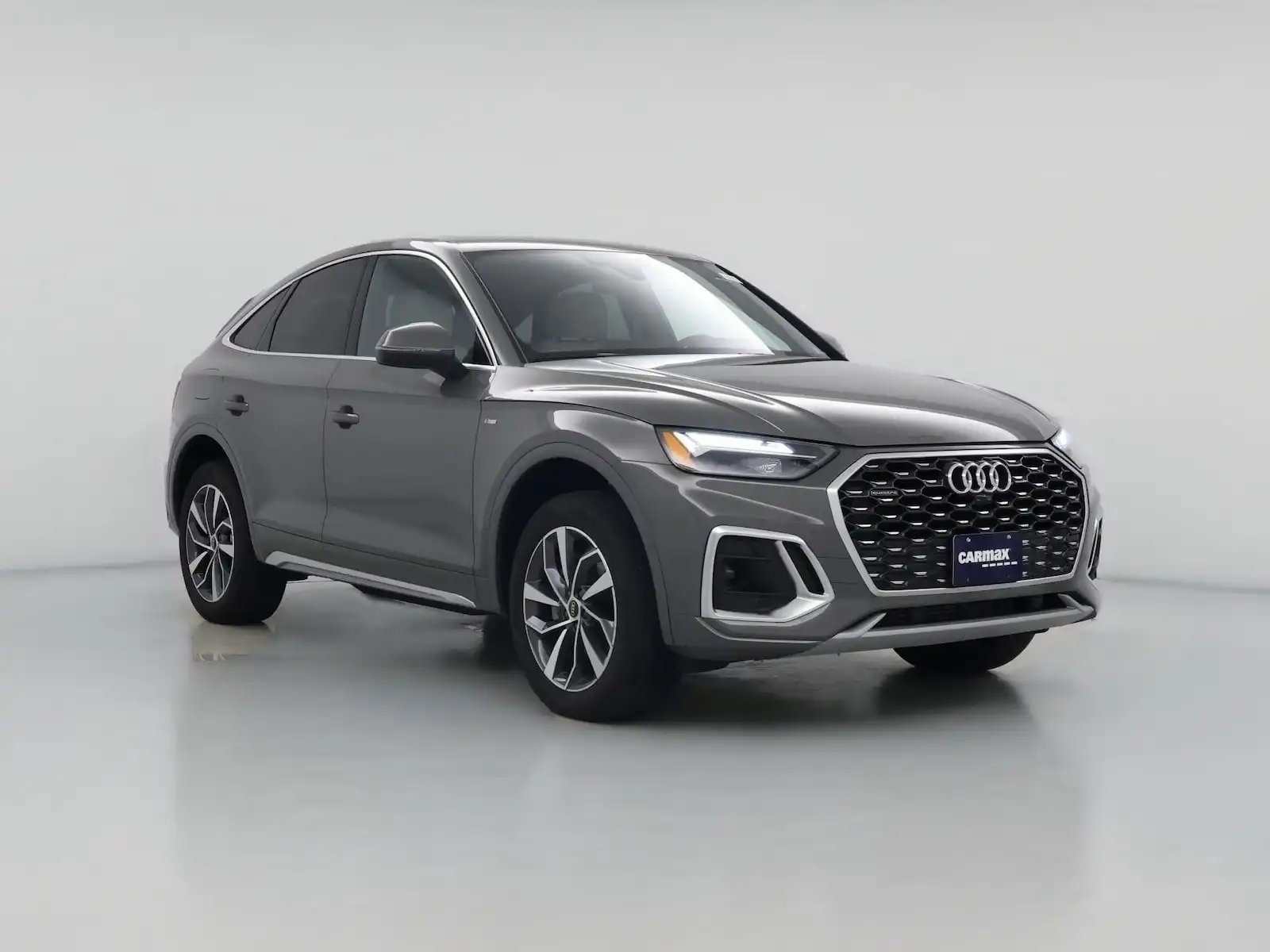 2023 Audi Q5 Sportback 45 Premium's photo