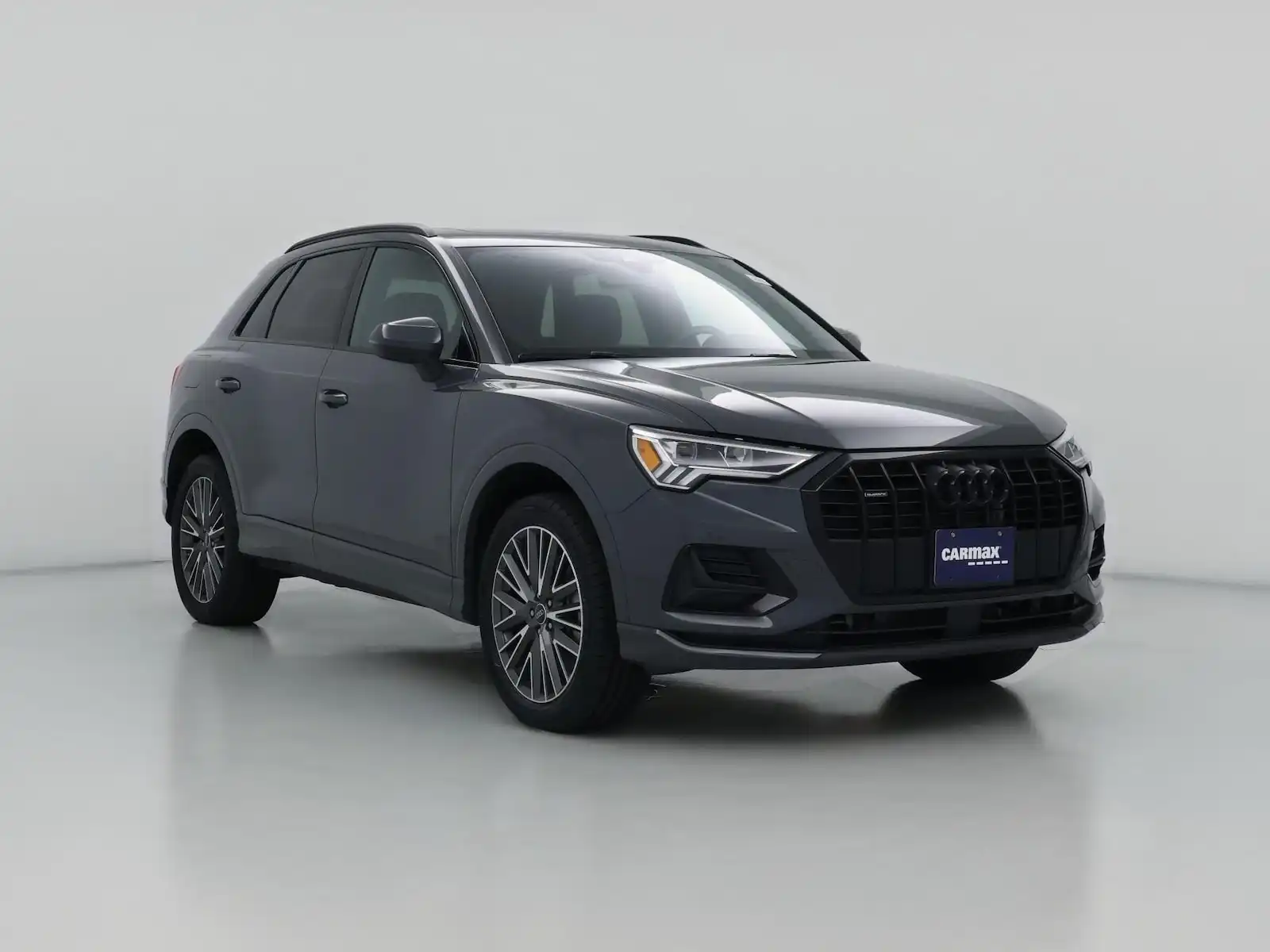 2023 Audi Q3 40 TFSI Premium quattro's photo