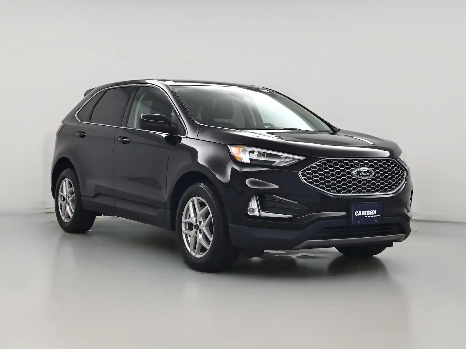 2023 Ford Edge SEL AWD's photo