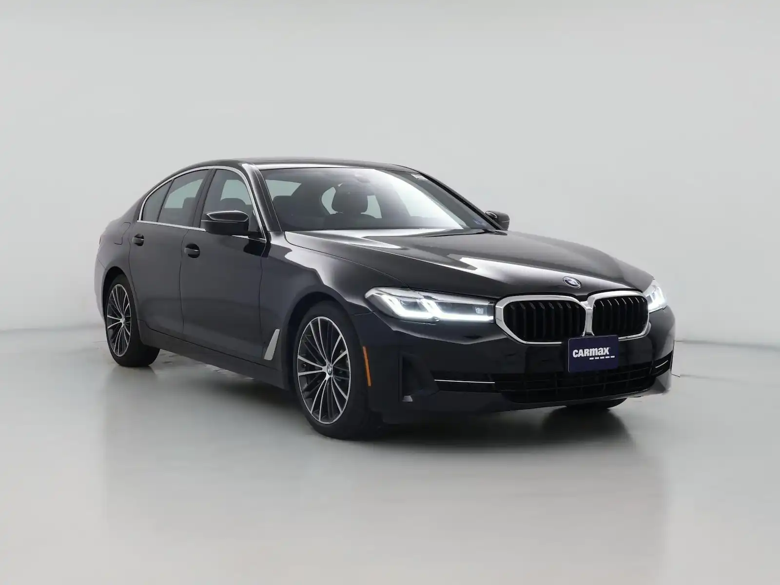 2023 BMW 5 Series 530i xDrive Sedan's photo