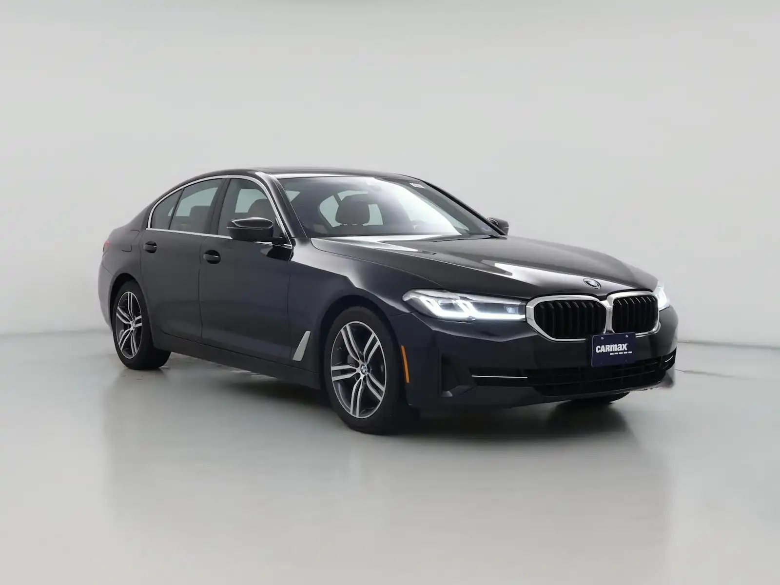2023 BMW 5 Series 530i xDrive Sedan's photo