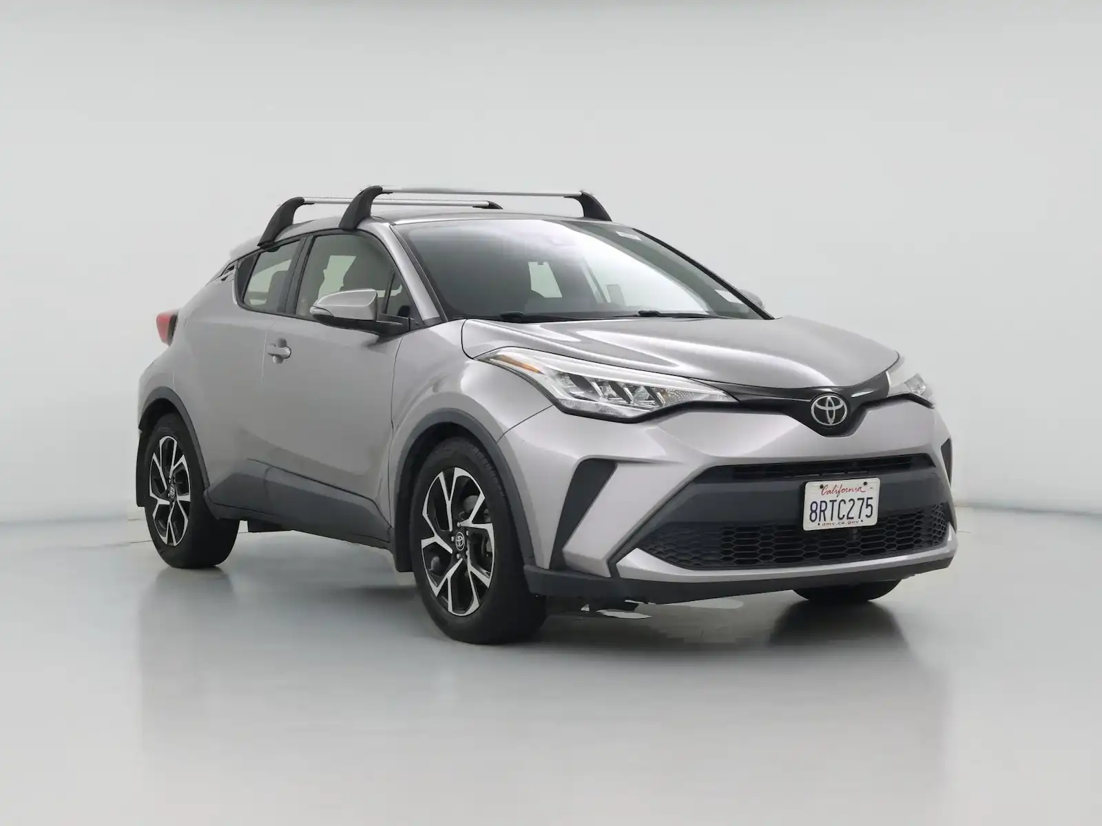 2020 Toyota C-HR XLE's photo