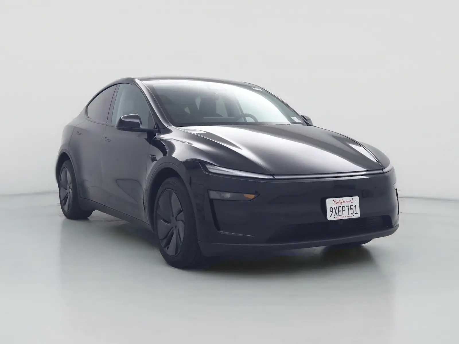 2026 Tesla Model Y Premium RWD photo 1