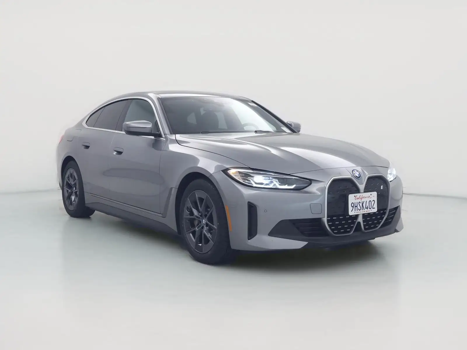 2023 BMW i4 eDrive40 photo 1