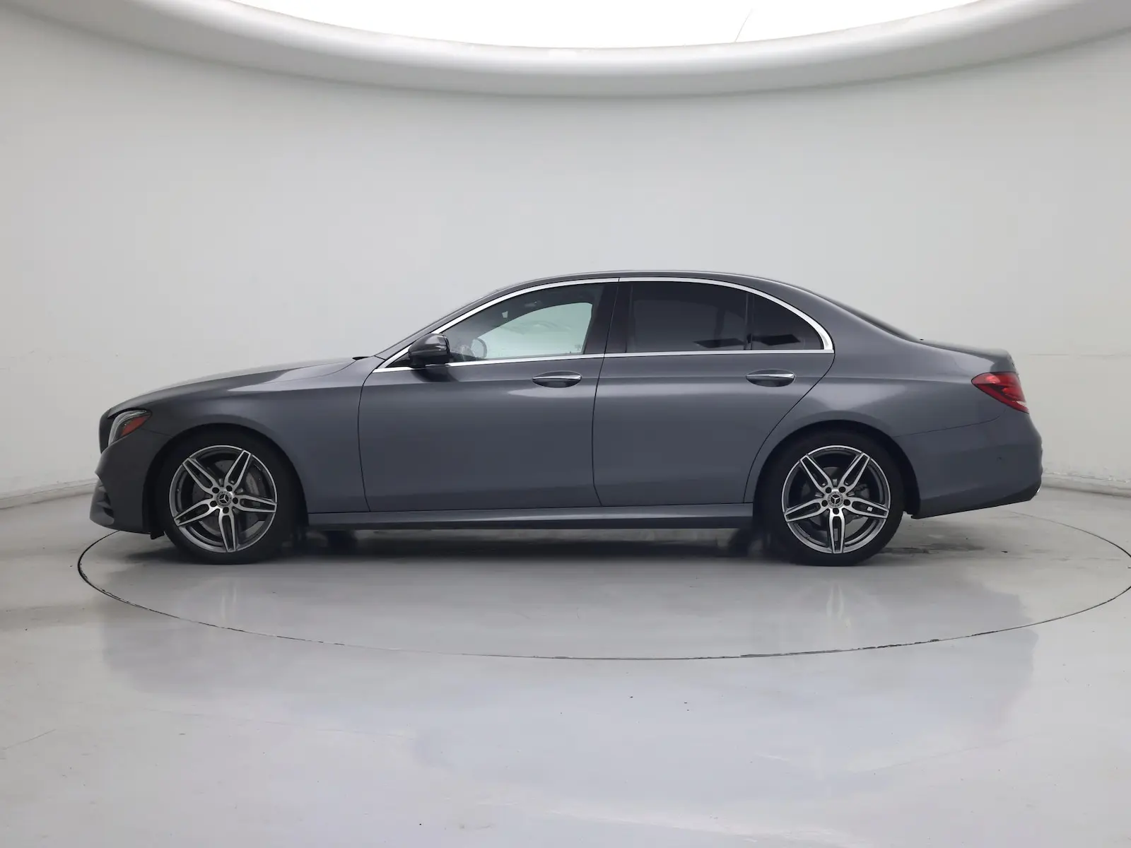 2020 Mercedes-Benz E-Class E350 photo 4