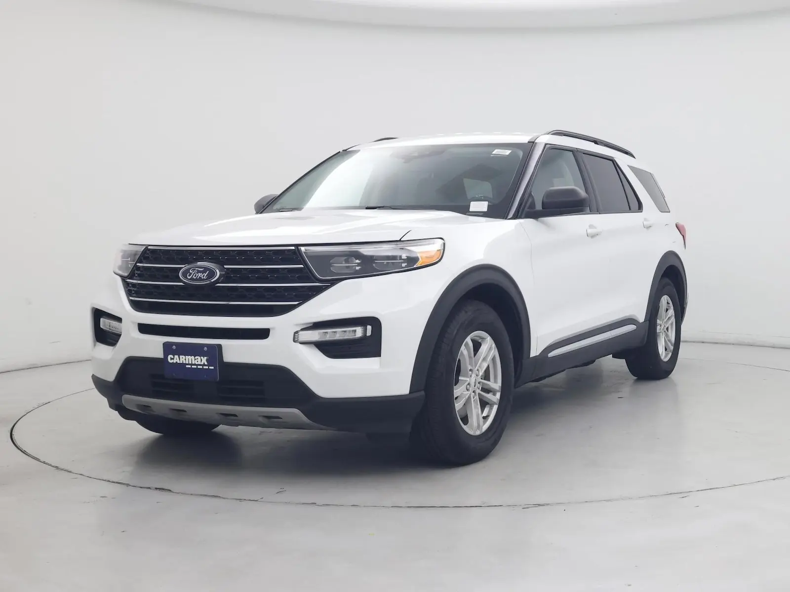 2021 Ford Explorer XLT RWD photo 5