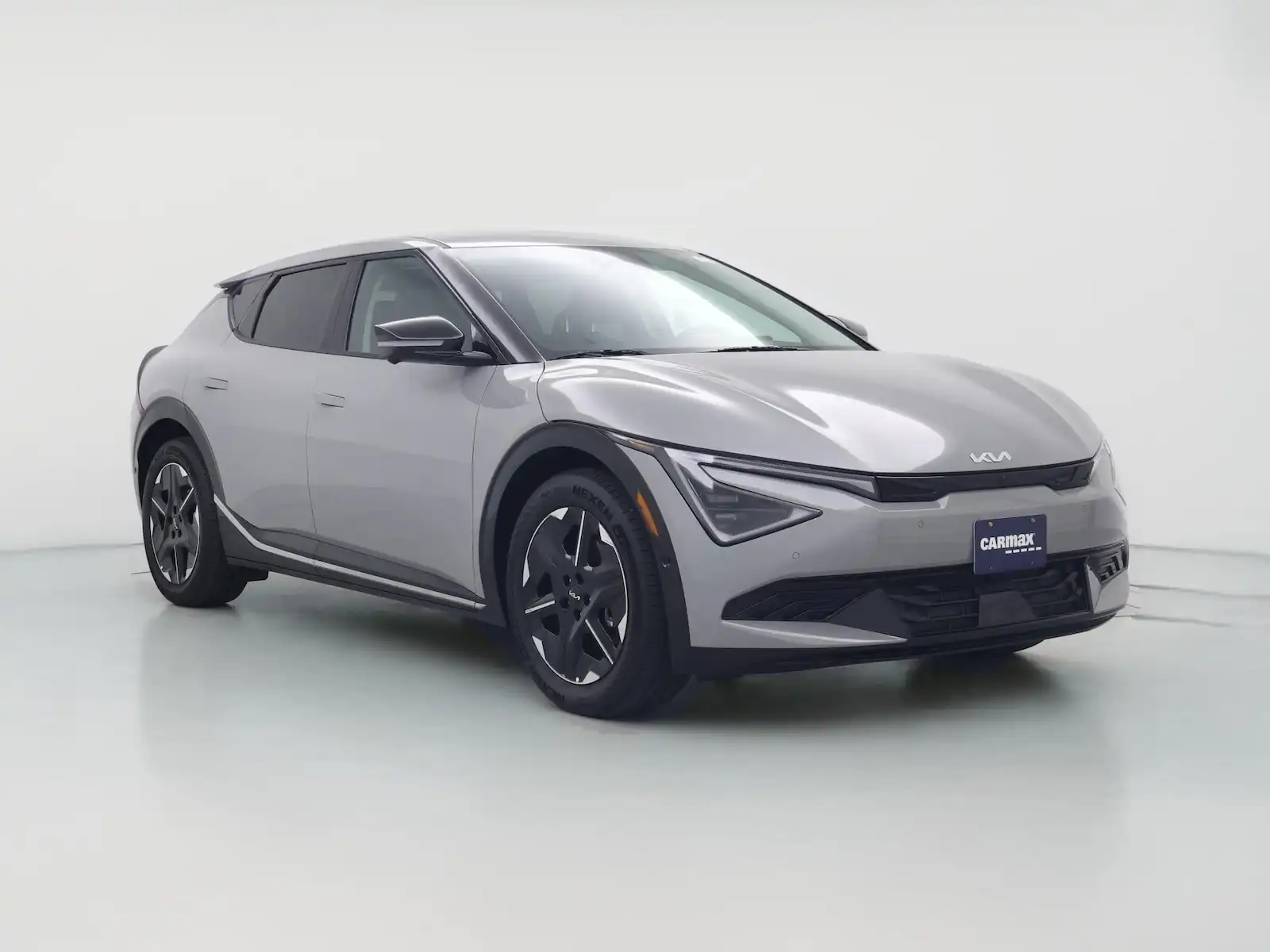 2025 Kia EV6 Wind's photo