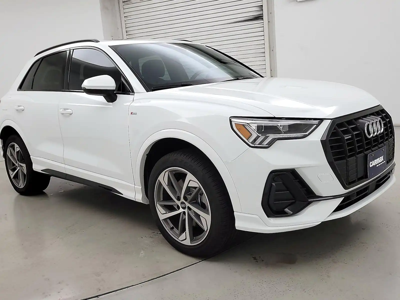2025 Audi Q3 45 TFSI S Line Premium quattro's photo