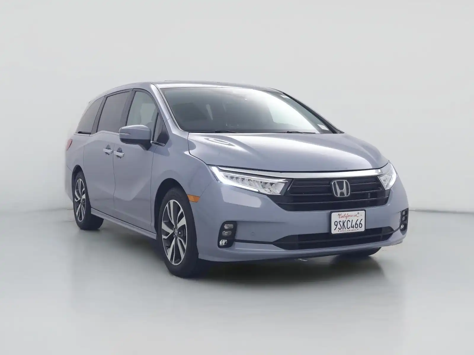 2024 Honda Odyssey Touring's photo