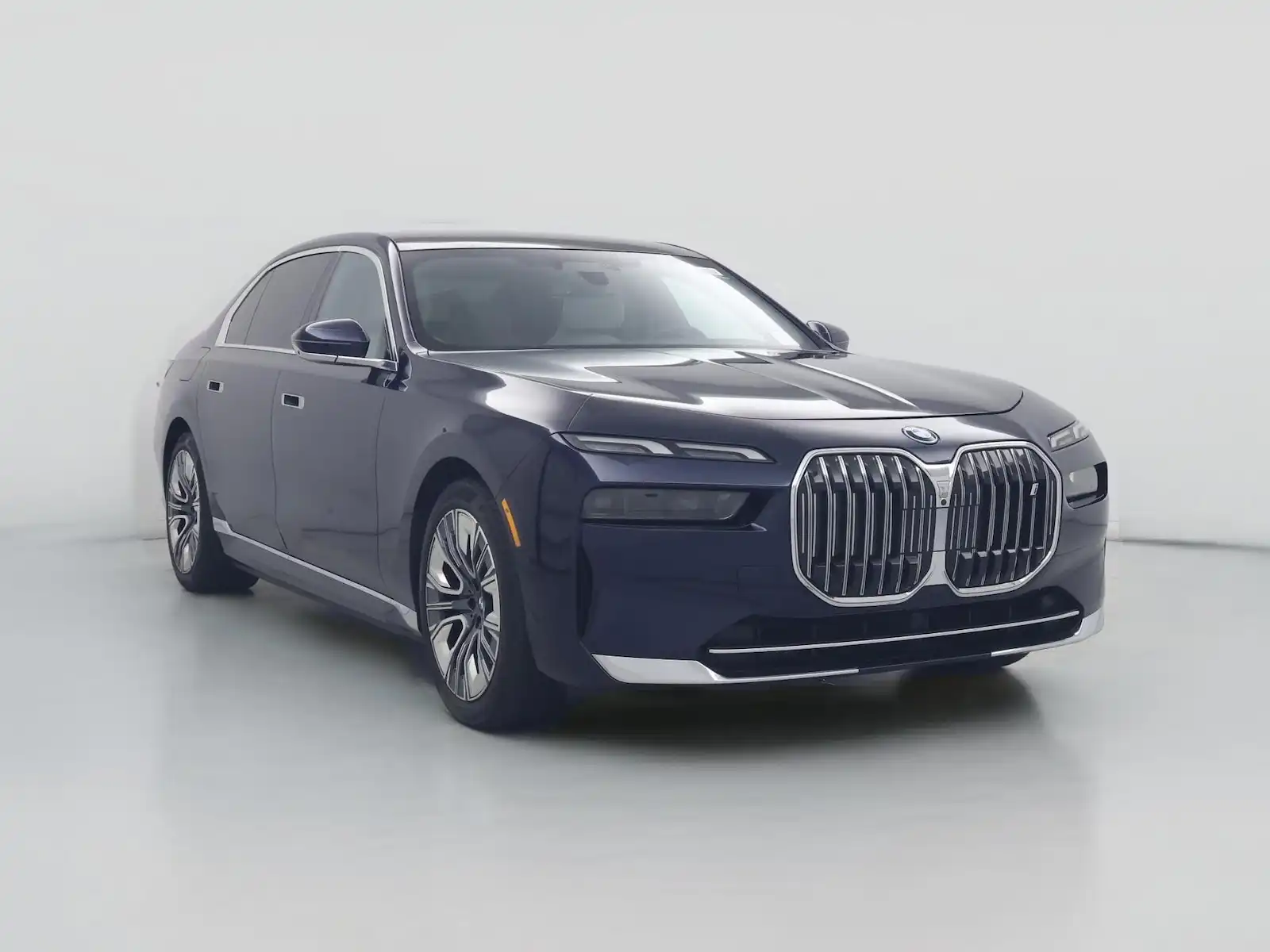 2023 BMW i7 xDrive60 Sedan's photo