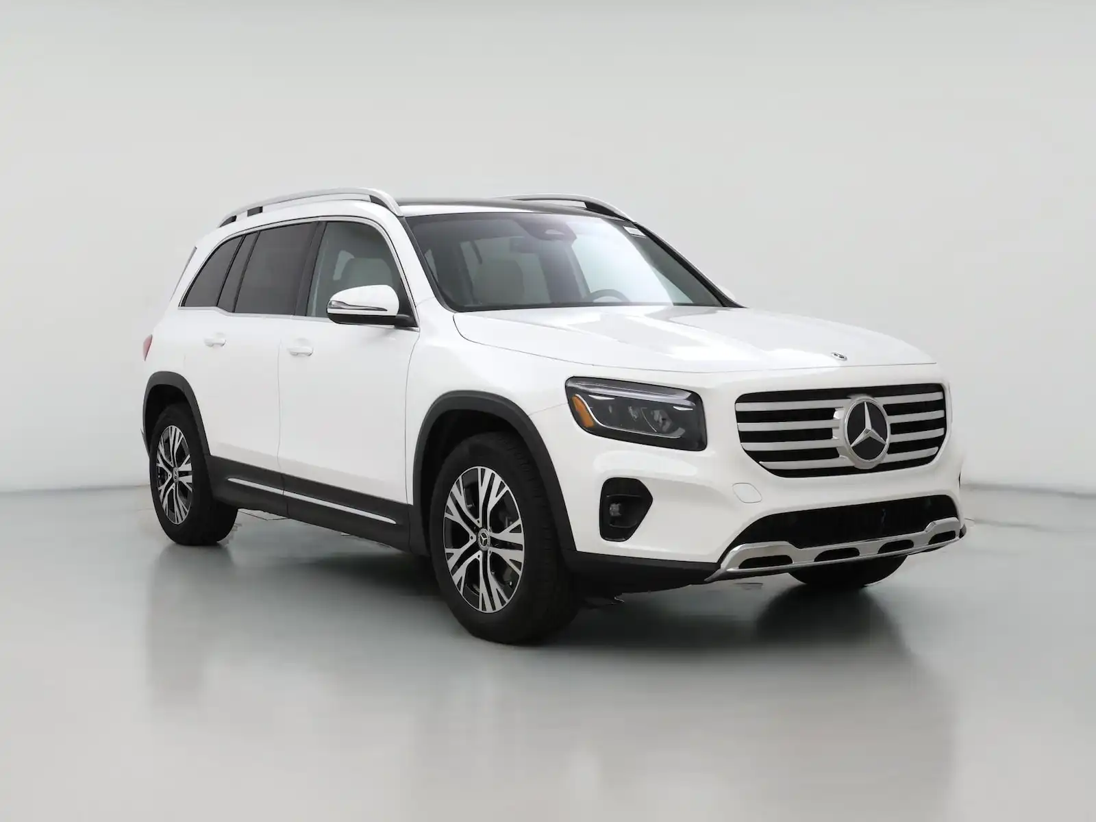 2026 Mercedes-Benz GLB GLB250's photo