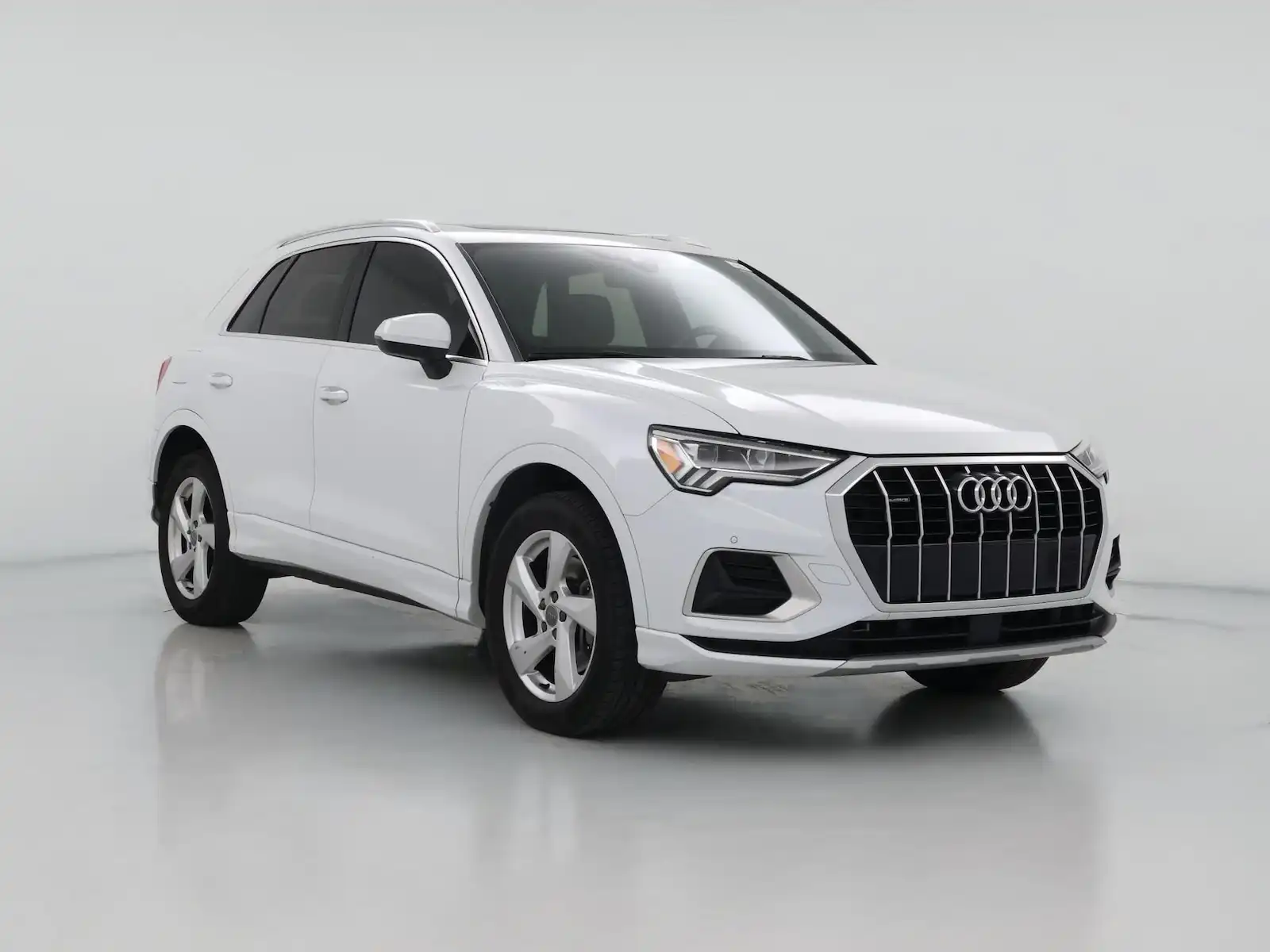 2020 Audi Q3 45 TFSI Premium Plus quattro's photo