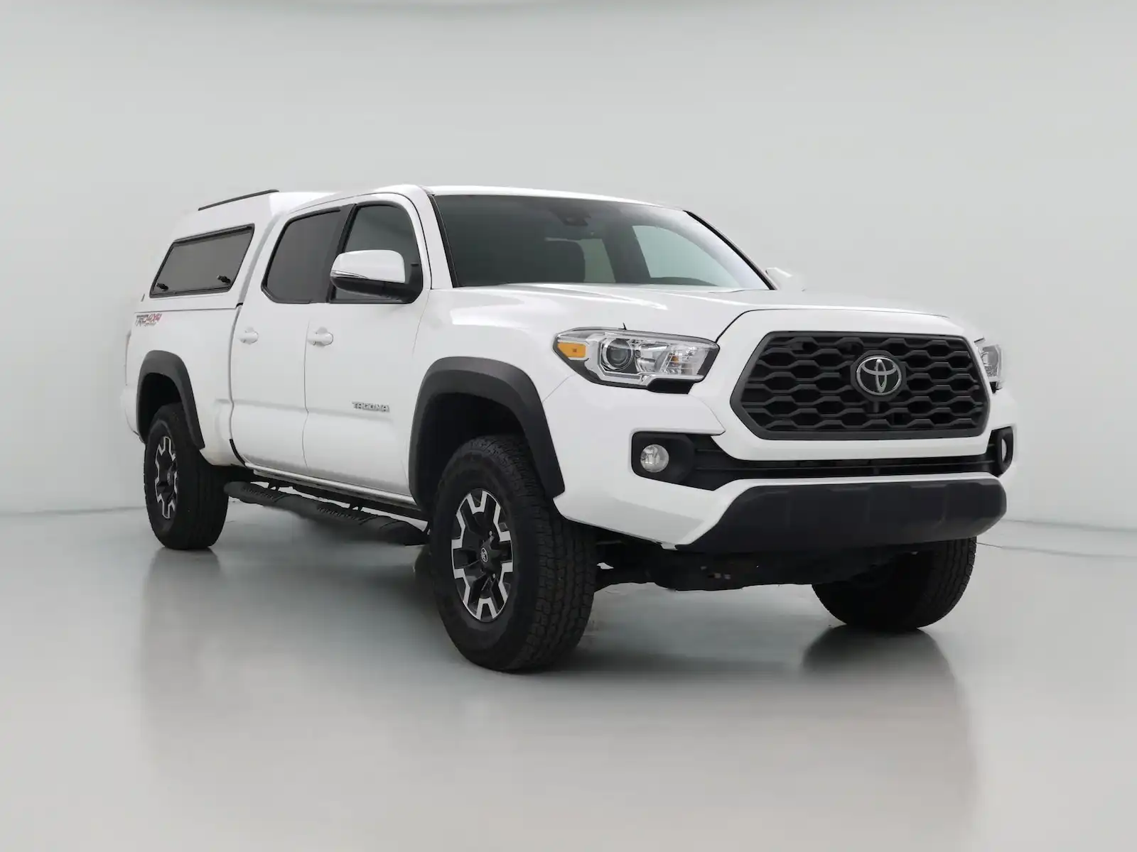 2022 Toyota Tacoma TRD Off-Road Double Cab 4WD Auto Long Bed's photo