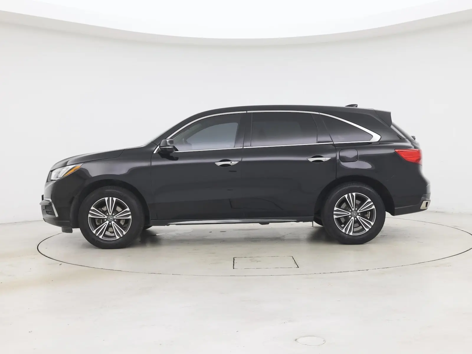 2018 Acura MDX SH-AWD photo 4