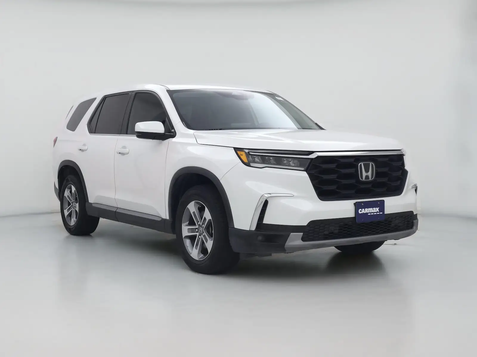 2024 Honda Pilot EX-L 2WD 8-Passenger photo 1