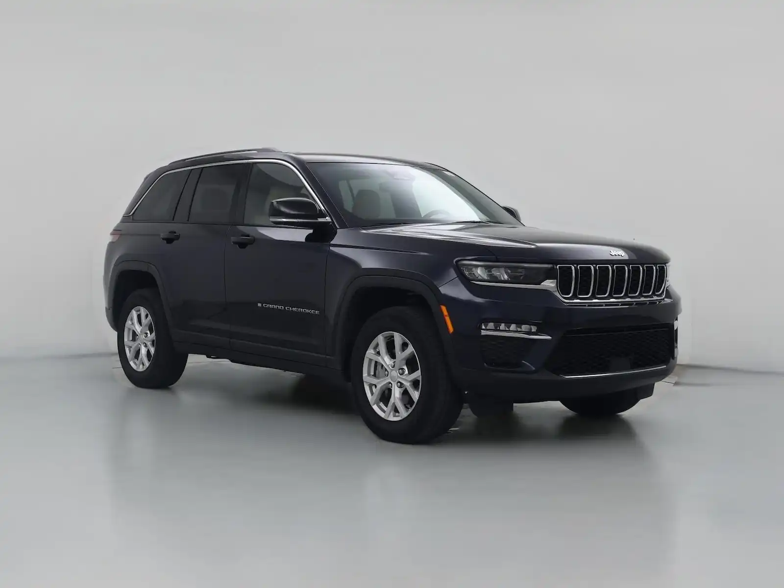 2023 Jeep Grand Cherokee Limited's photo
