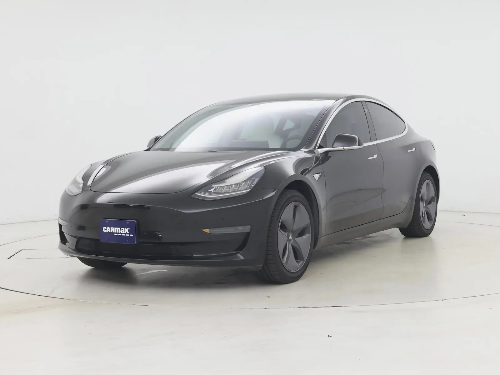 2020 Tesla Model 3 Standard Range Plus photo 5