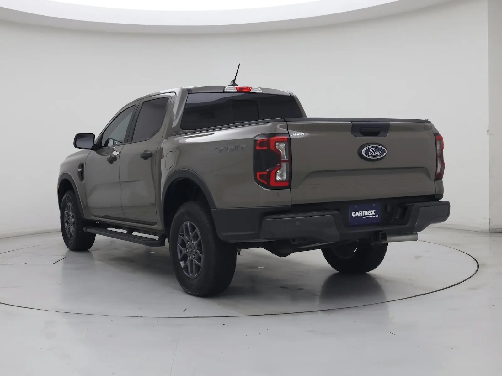 2025 Ford Ranger XLT SuperCrew 5' Box photo 3