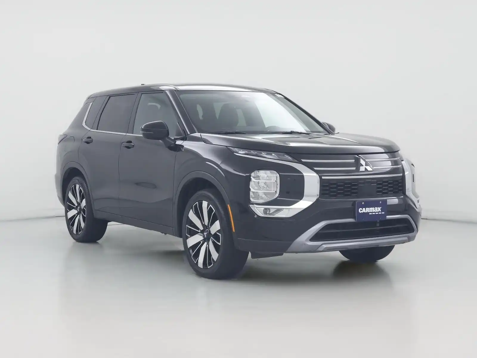 2025 Mitsubishi Outlander SE S-AWC's photo