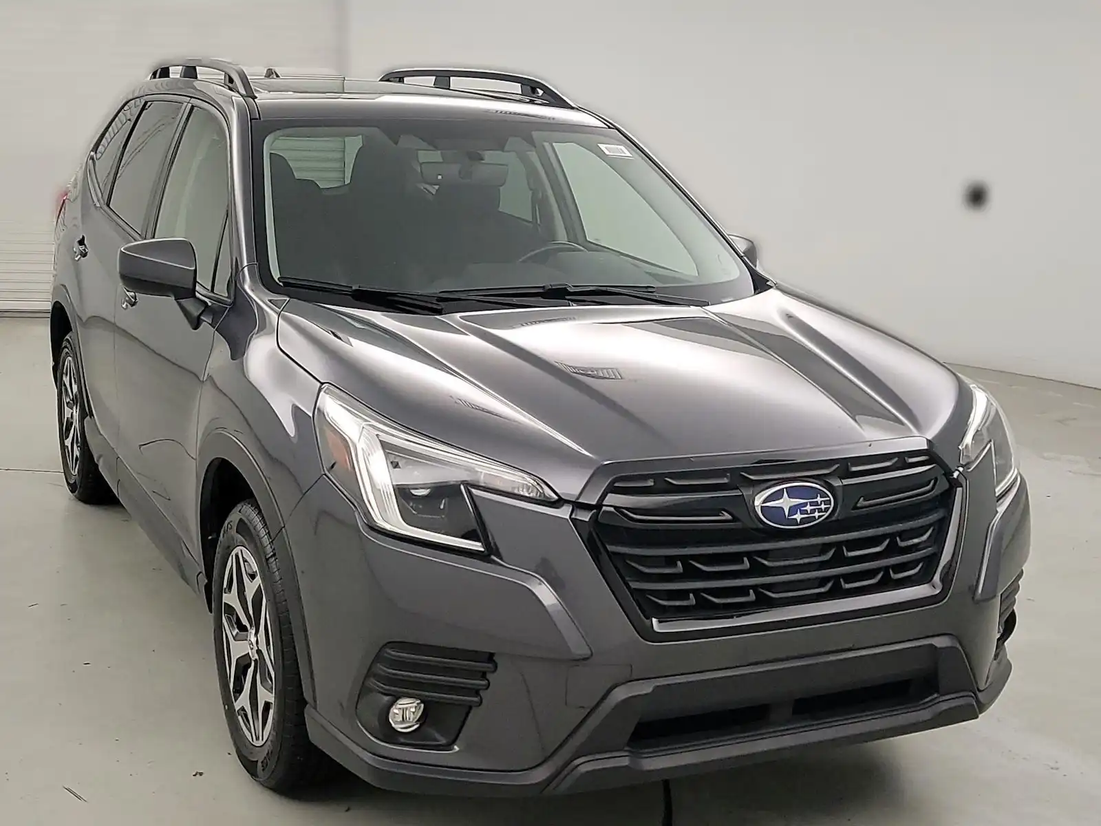 2024 Subaru Forester Premium's photo